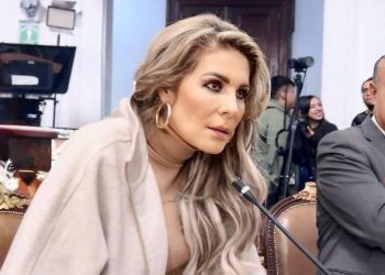 “Consejera Presidenta Patricia Avendaño, el @TECDMX NO te mandató otorgar 60 días más ni hacer nombramientos a militantes de #MORENA, desconoces lo que te conviene porque casualmente el Registro del #PRD CDMX ya se había valido desde el 21 de octubre de 2024 lo ratificas, y el RFC también lo validas, pero desconoces los nombramientos de los perredistas", acusó Nora Arias.