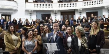 Jorge Armando Rocha demuestra tan poco interés en su responsabilidad como titular de la General del Canal del Congreso, que ni siquiera en días de sesión se aparece por el recinto legislativo, hecho evidente para cualquiera de los 66 diputados que votaron por su nombramiento. FOTO: Especial