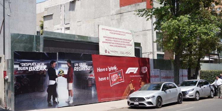 La alcaldía Miguel Hidalgo presentó una denuncia penal en contra del ex alcalde en esta demarcación, Víctor Hugo Romo y su ex director jurídico por actos de corrupción y ejercicio abusivo de funciones, al permitir la demolición sin permisos de una obra en el predio ubicado en Moliere 88, inmueble que se encuentra bajo el Acuerdo de Facilidades Administrativas para la Reconstrucción del sismo de 2017. FOTO: Especial