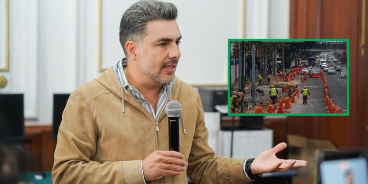 “No podemos llegar en blanco al Mundial”, dijo Jesús Sesma al anunciar que se había enterado que, por ser vicepresidente de esa Comisión, le correspondía asumir la Presidencia, ante la ausencia del diputado Fernando Zárate. FOTOS: Especial / X - @EIJefeDiego