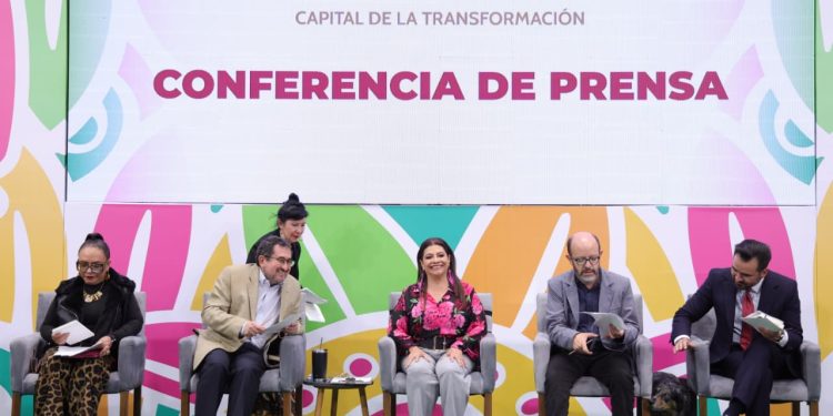 "Hoy damos un paso histórico para que habitar esta ciudad sea un derecho y no un privilegio. Esta reforma constitucional es un parteaguas en la larga lucha por el territorio y también por la conquista efectiva del derecho a la ciudad", destacó Brugada. FOTO: Especial