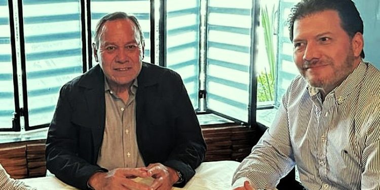 Jesús Zambrano, el enterrador del PRD nacional, y el diputado federal (marginado) de Morena, Víctor Hugo Lobo Román saben perfectamente que perdieron y fracasaron en sus pretensiones de quedarse a la mala con el PRD Ciudad de México, porque nunca tuvieron argumentos ni políticos, ni legales, y menos morales. FOTO: Especial