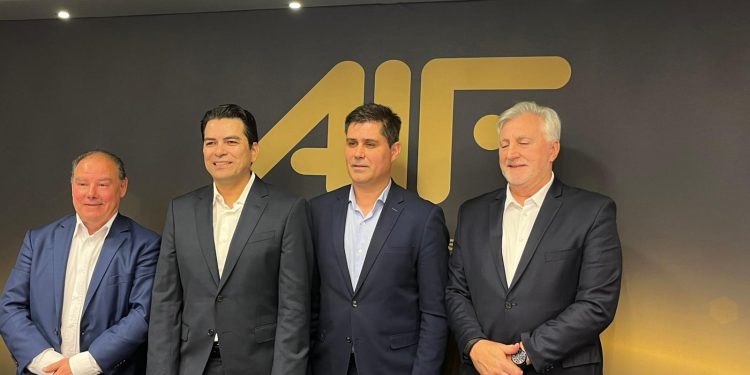 Este jueves en Madrid fue presentada oficialmente la Asociación Internacional de Futbolistas. Se trata de una nueva organización global que nace con el objetivo de convertirse en el sindicato de referencia para futbolistas de todo el mundo. FOTO: CDMX MAGACÍN