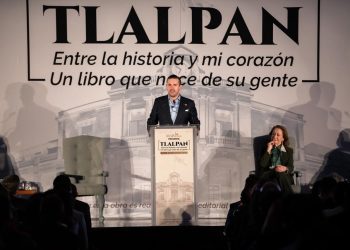 Con la destacada presencia de personalidades del ámbito político, judicial y empresarial de México y la capital, el diputado local Pedro Haces Lago presentó su libro "Tlalpan, entre la historia y mi corazón: un libro que nace de su gente", cuyo objetivo es fortalecer el arraigo, orgullo e identidad de quienes viven en la alcaldía. FOTOS: Especial