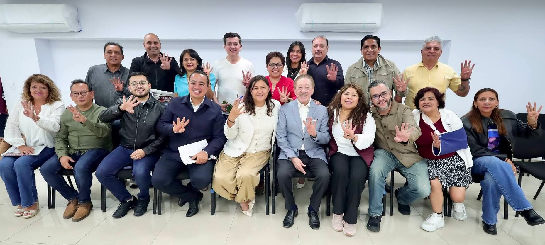 El viernes 8 de mayo, Díaz Polanco convocó a los 10 alcaldes emanados de Morena para dialogar. Al encuentro acudieron cuatro, tres de ellos muy identificados en el ala de Clara Brugada, la jefa de Gobierno