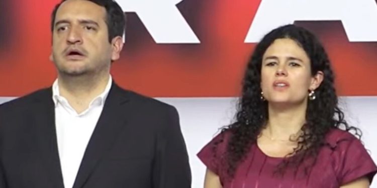 Tanto Luisa María Alcalde como Andy López Beltrán vieron truncadas sus esperanzas de convertirse en candidatos de su partido a la CDMX en 2030. Luisa también tendrá que buscar una diputación federal en 2027. A los dos les va a servir el fuero. FOTO:  Especial