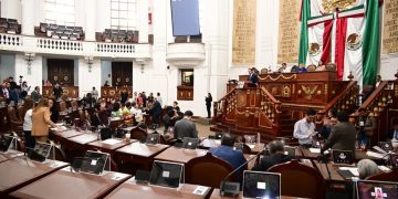 Seguramente van a estar presentes como disco rayado los ataques de “narcopartido”, “traidores a la patria”, “cartel inmobiliario”, temas candentes y buenos pa' polemizar en redes sociales, pero que no aportan nada en este tipo de comparecencias, porque no aportan nada. Lo veremos. FOTO: Especial