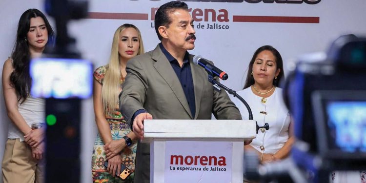 Expertos de la Universidad de Guadalajara (UdeG) advirtieron que esta capital, sede de la Copa Mundial de Fútbol 2026, presenta un mapa de alto riesgo con 600 puntos de inundación, de los cuales 200 son de alta peligrosidad para las personas, y un sistema hidráulico para la Zona Metropolitana colapsado. FOTOS: Especial