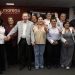 Diputados de Morena pasaron de la ilusión a la sorpresa, y terminaron enfadados porque la conferencia de prensa a la que tuvieron que asistir este miércoles por instrucciones superiores terminó siendo de respaldo al presidente del partido en la Ciudad de México, Héctor Díaz Polanco. FOTOS: Especial